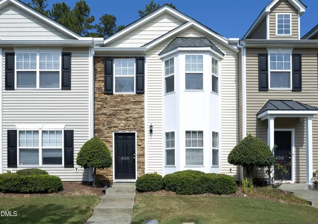 Photo 2 of Townhouse for sale at 1725 Tw Alexander Dr #404, Durham, NC 27703 | MLS# 10193887 | Listing updated on 2026-09-21