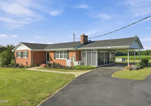 Photo 3 of Single family home for sale at 2 Thomas Gay Rd, Spring Hope, NC 27882 | MLS# 10193452 | Listing updated on 2026-09-18