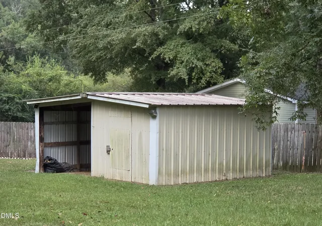 Photo 3 of Manufactured home for sale at 323 Aquilla Rd #Z, Benson, NC 27504 | MLS# 10195862 | Listing updated on 2026-10-29