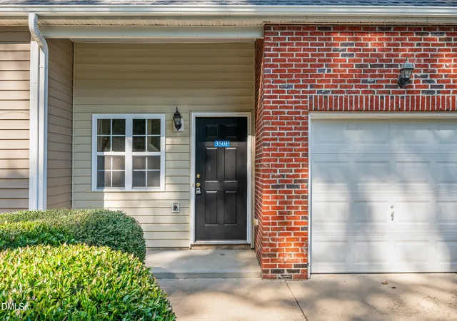 Photo 3 of Townhouse for sale at 350 Plaza Dr #F, Chapel Hill, NC 27517 | MLS# 10193107 | Listing updated on 2026-09-17