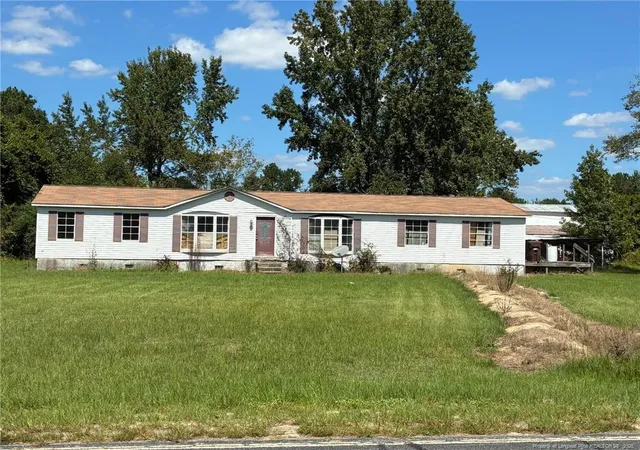 Photo 2 of Manufactured home for sale at 139 Teds Rd, Parkton, NC 28371 | MLS# 769462 | Listing updated on 2026-09-17
