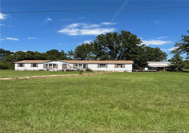 Photo 3 of Manufactured home for sale at 139 Teds Rd, Parkton, NC 28371 | MLS# 769462 | Listing updated on 2026-09-17
