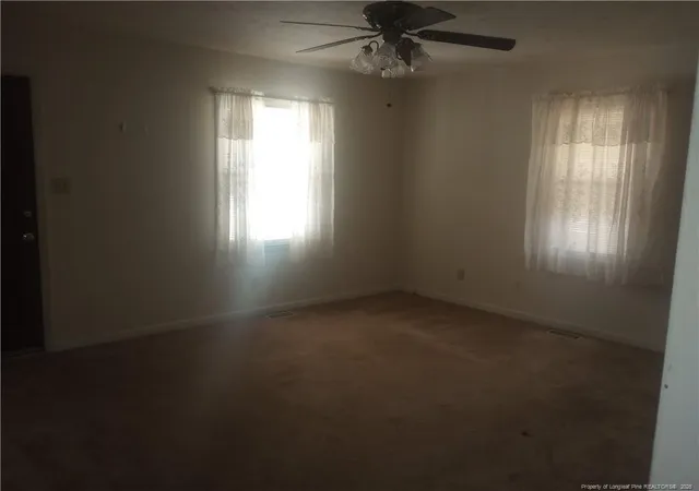 Photo 2 of Single family home for sale at 5108 Queensdale Dr, Fayetteville, NC 28304 | MLS# 769482 | Listing updated on 2026-10-28