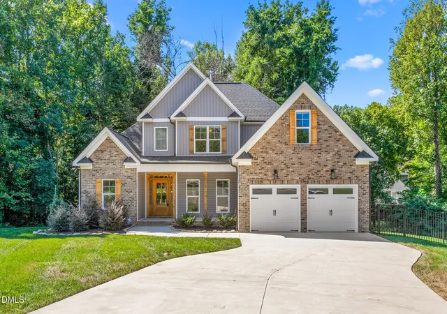 Photo 1 of Sale Pending at 1115 Windham Ct, Mebane, NC 27302 | MLS# 10193103 | Listing updated on 2026-09-28