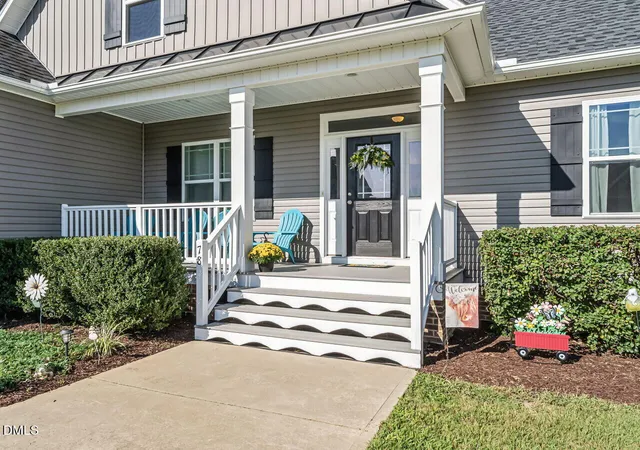 Photo 3 of Single family home for sale at 78 Lassiter Hills Dr, Four Oaks, NC 27524 | MLS# 10193221 | Listing updated on 2026-09-21