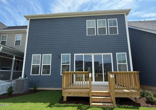 Photo 2 of Single family home for sale at 1357 Barreto Dr, Wendell, NC 27591 | MLS# 10193171 | Listing updated on 2026-09-17
