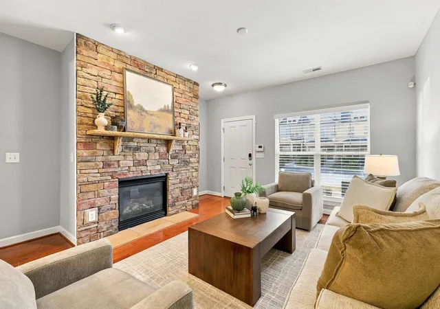 Photo 4 of Townhouse for sale at 8818 Orchard Grv Way, Raleigh, NC 27612 | MLS# 10193192 | Listing updated on 2026-09-22