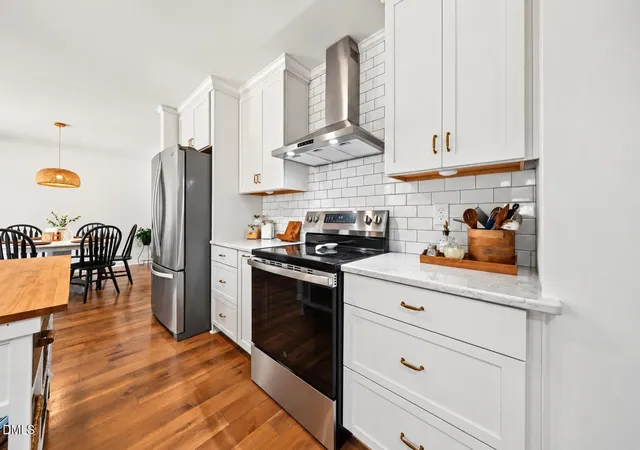 Photo 2 of Sale Pending at 8312 Druids Ln, Raleigh, NC 27613 | MLS# 10193237 | Listing updated on 2026-09-30
