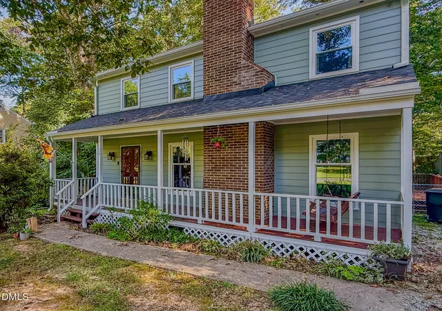 Photo 1 of Single family home for sale at 310 Northcliff Dr, Durham, NC 27712 | MLS# 10193800 | Listing updated on 2026-10-07