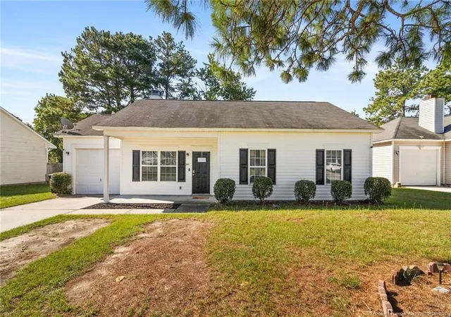 Photo 2 of Sale Pending at 3823 Goforth Dr, Hope Mills, NC 28348 | MLS# 769443 | Listing updated on 2026-10-05