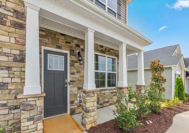 Photo 2 of Single family home for sale at 1573 Aberdeen Dr, Mebane, NC 27302 | MLS# 10193302 | Listing updated on 2026-10-06