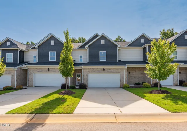 Photo 3 of Townhouse for sale at 2337 Tribek Ct, Burlington, NC 27215 | MLS# 10193617 | Listing updated on 2026-10-04