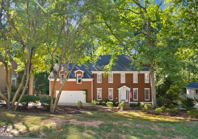 Photo 2 of Single family home for sale at 3309 Marblehead Ln, Raleigh, NC 27612 | MLS# 10193721 | Listing updated on 2026-09-30