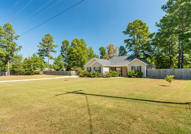Photo 3 of Sale Pending at 7840 Buffalo Rd, Selma, NC 27576 | MLS# 10193657 | Listing updated on 2026-09-23
