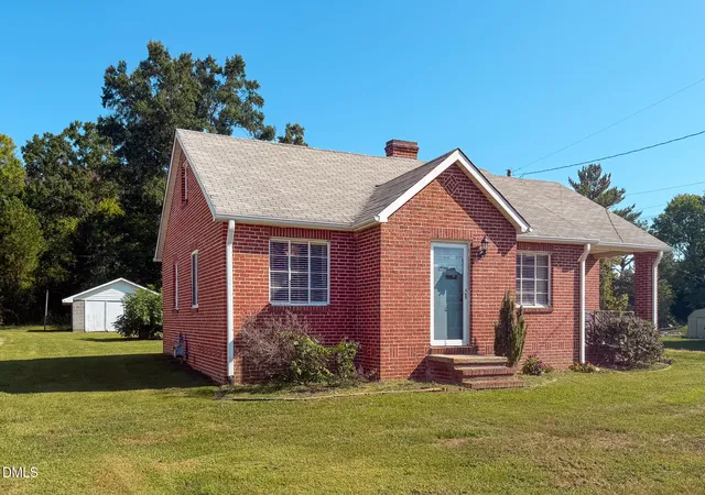 Photo 4 of Single family home for sale at 110 Clayton St, Roxboro, NC 27573 | MLS# 10193572 | Listing updated on 2026-10-07