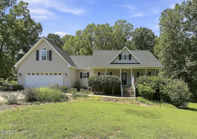 Photo 1 of Single family home for sale at 89 Cloverdale Dr, Pittsboro, NC 27312 | MLS# 10193584 | Listing updated on 2026-09-20