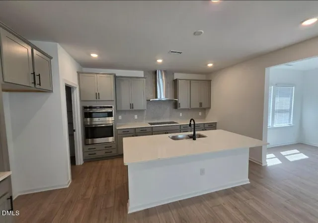 Photo 2 of Single family home for sale at 124 Rivulet Ct, Cary, NC 27519 | MLS# 10193387 | Listing updated on 2026-10-05