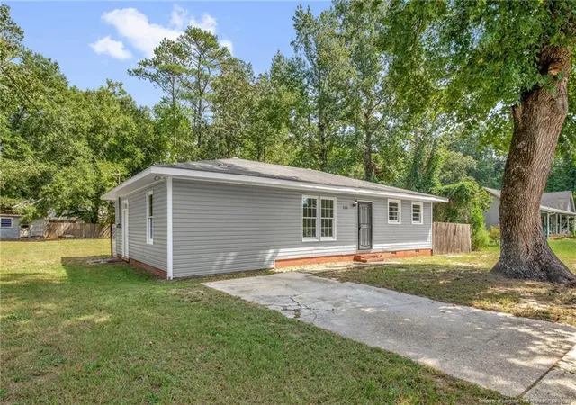 Photo 1 of Sale Pending at 136 Bladen Cir, Fayetteville, NC 28312 | MLS# 769431 | Listing updated on 2026-09-24