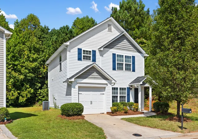Photo 1 of Sale Pending at 29 Leesford Trl, Greensboro, NC 27406 | MLS# 10193430 | Listing updated on 2026-10-08