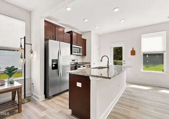 Photo 4 of Townhouse for sale at 717 Ridge Cliff Ln, Zebulon, NC 27597 | MLS# 10193621 | Listing updated on 2026-10-06