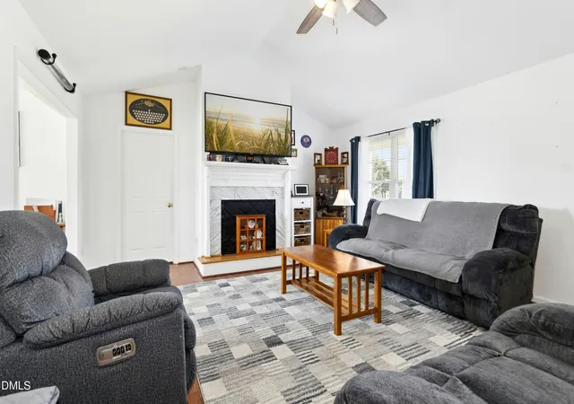 Photo 4 of Single family home for sale at 4112 Hopkins Tr Ln, Zebulon, NC 27597 | MLS# 10194365 | Listing updated on 2026-10-06