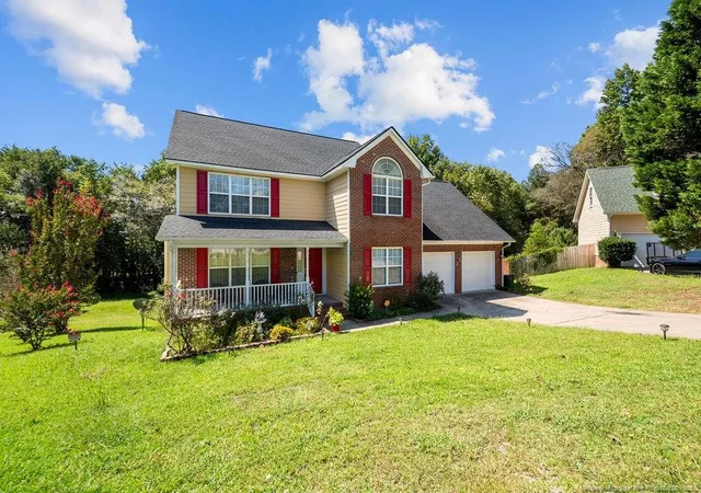 Photo 2 of Single family home for sale at 2533 Canford Ln, Fayetteville, NC 28304 | MLS# 768870 | Listing updated on 2026-09-18