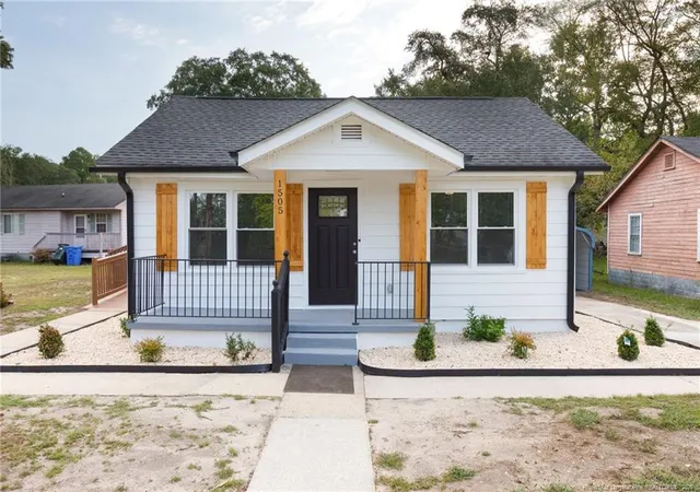 Photo 2 of Single family home for sale at 1505 Deep Crk Rd, Fayetteville, NC 28312 | MLS# 769567 | Listing updated on 2026-09-18