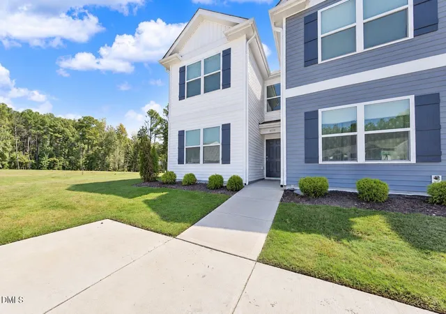 Photo 2 of Townhouse for sale at 8550 Beckett Chase Way, Raleigh, NC 27616 | MLS# 10193652 | Listing updated on 2026-09-24