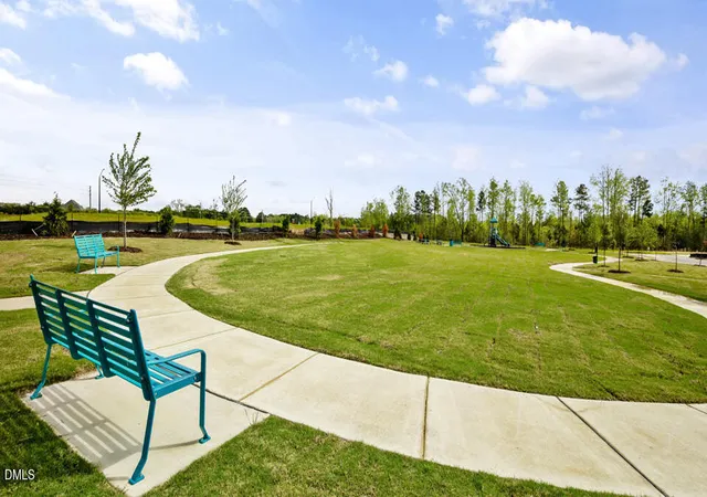 Photo 4 of Single family home for sale at 1400 Jasmine View Way, Knightdale, NC 27545 | MLS# 10193537 | Listing updated on 2026-09-18