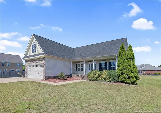 Photo 2 of Single family home for sale at 1633 Holloman Dr, Fayetteville, NC 28312 | MLS# 769410 | Listing updated on 2026-10-04