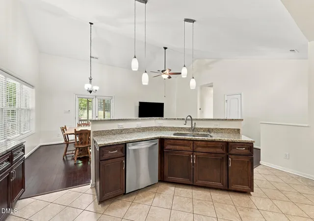 Photo 3 of Single family home for sale at 7221 Beau View Dr, Wendell, NC 27591 | MLS# 10193924 | Listing updated on 2026-09-21