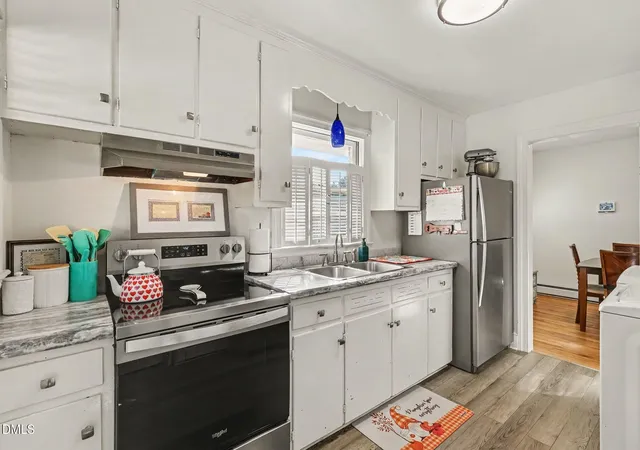 Photo 3 of Single family home for sale at 1617 Oakdale Cir, Henderson, NC 27536 | MLS# 10193653 | Listing updated on 2026-09-18