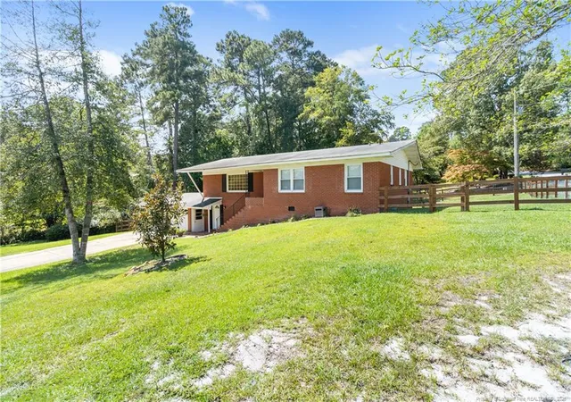 Photo 3 of Single family home for sale at 3425 Clearwater Dr, Fayetteville, NC 28311 | MLS# 767515 | Listing updated on 2026-09-25