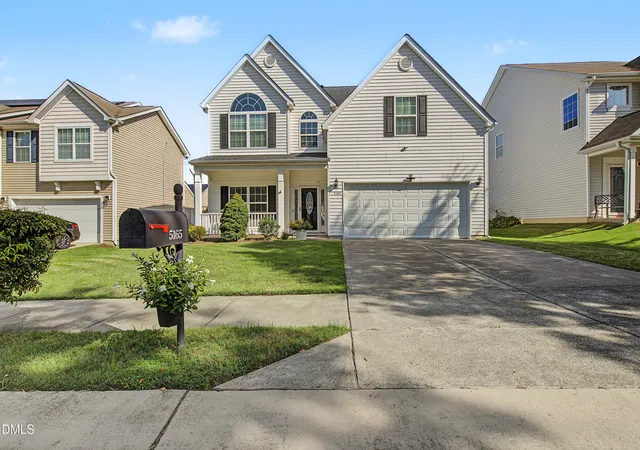 Photo 1 of Single family home for sale at 5165 Busted Rock Trl, Raleigh, NC 27610 | MLS# 10193892 | Listing updated on 2026-10-02