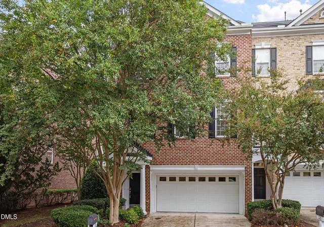 Townhouse for sale at 328 Bridgegate Dr, Cary, NC 27519 | MLS# 10195024