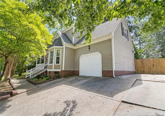 Photo 3 of Single family home for sale at 159 Ridgeway Dr, Fayetteville, NC 28311 | MLS# 769569 | Listing updated on 2026-10-08