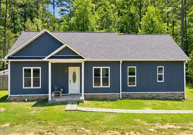 Photo 1 of Single family home for sale at 106 Old Nc 75 N, Stem, NC 27581 | MLS# 10193677 | Listing updated on 2026-09-29