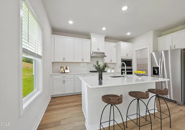 Photo 4 of Single family home for sale at 2417 Rosewood Blf Dr, Zebulon, NC 27597 | MLS# 10193673 | Listing updated on 2026-10-05