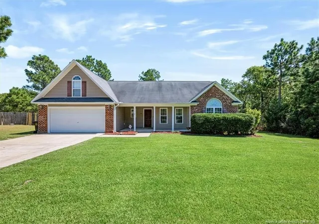 Photo 2 of Single family home for sale at 32 Basket Oak Dr, Bunnlevel, NC 28323 | MLS# 769565 | Listing updated on 2026-09-18