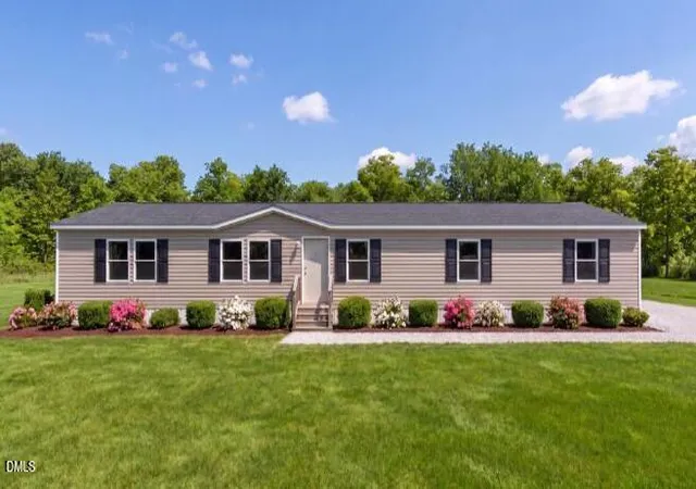 Manufactured home for sale at 153 Sandy Plains Ln, Henderson, NC 27537 | MLS# 10193794
