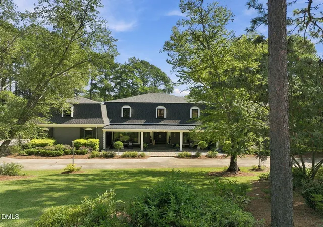Photo 2 of Mansion for sale at 1131 Offshore Dr, Fayetteville, NC 28305 | MLS# 10193766 | Listing updated on 2026-10-01