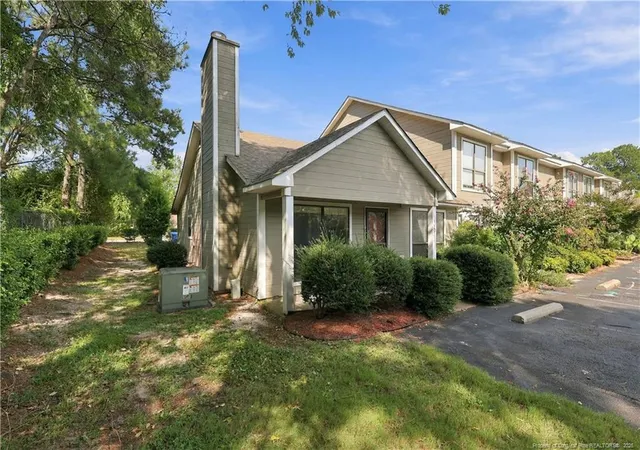Photo 2 of Sale Pending at 150 Aloha Dr, Fayetteville, NC 28311 | MLS# 769613 | Listing updated on 2026-09-26
