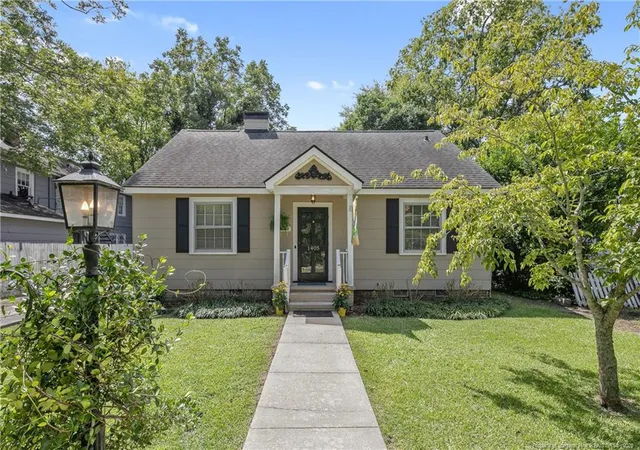 Photo 2 of Single family home for sale at 1405 Morgan Ln, Fayetteville, NC 28305 | MLS# 769425 | Listing updated on 2026-10-08