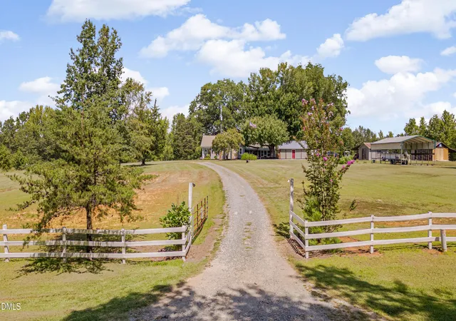 Photo 3 of Single family home for sale at 585 Charlie Huff Rd, Oxford, NC 27565 | MLS# 10194168 | Listing updated on 2026-09-22