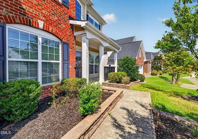 Photo 3 of Single family home for sale at 122 Windrush Ln, Durham, NC 27703 | MLS# 10193852 | Listing updated on 2026-10-02