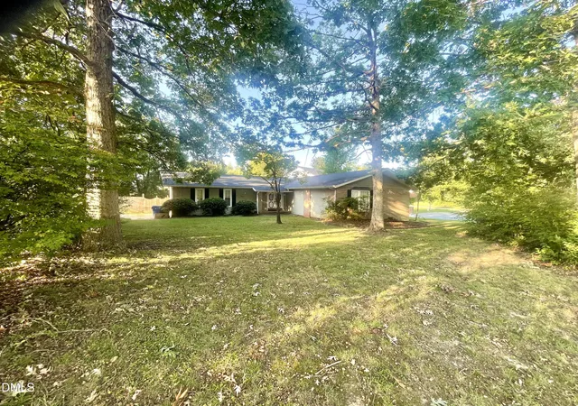Photo 2 of Single family home for sale at 1232 Jamestowne Dr, Elon, NC 27244 | MLS# 10194074 | Listing updated on 2026-09-27