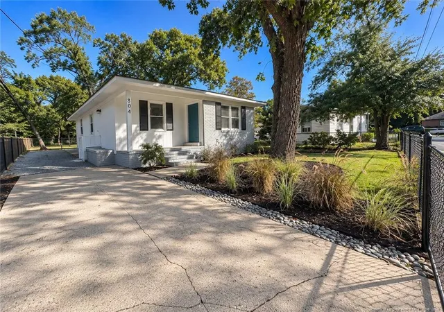 Photo 1 of Sale Pending at 804 Brewer St, Fayetteville, NC 28301 | MLS# 769643 | Listing updated on 2026-09-24