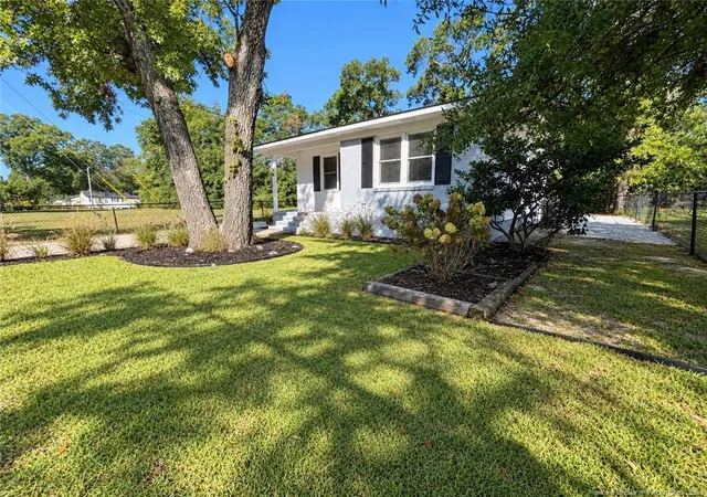Photo 2 of Sale Pending at 804 Brewer St, Fayetteville, NC 28301 | MLS# 769643 | Listing updated on 2026-09-24