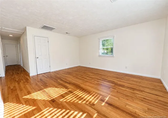 Photo 3 of Sale Pending at 804 Brewer St, Fayetteville, NC 28301 | MLS# 769643 | Listing updated on 2026-09-24