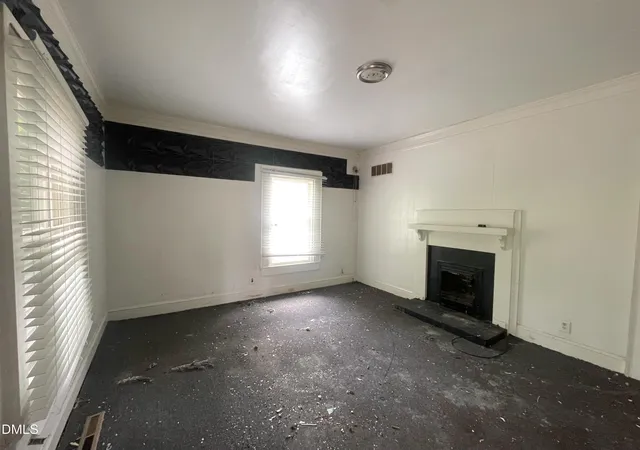 Photo 2 of Single family home for sale at 904 Stokes St, Burlington, NC 27215 | MLS# 10194083 | Listing updated on 2026-09-22